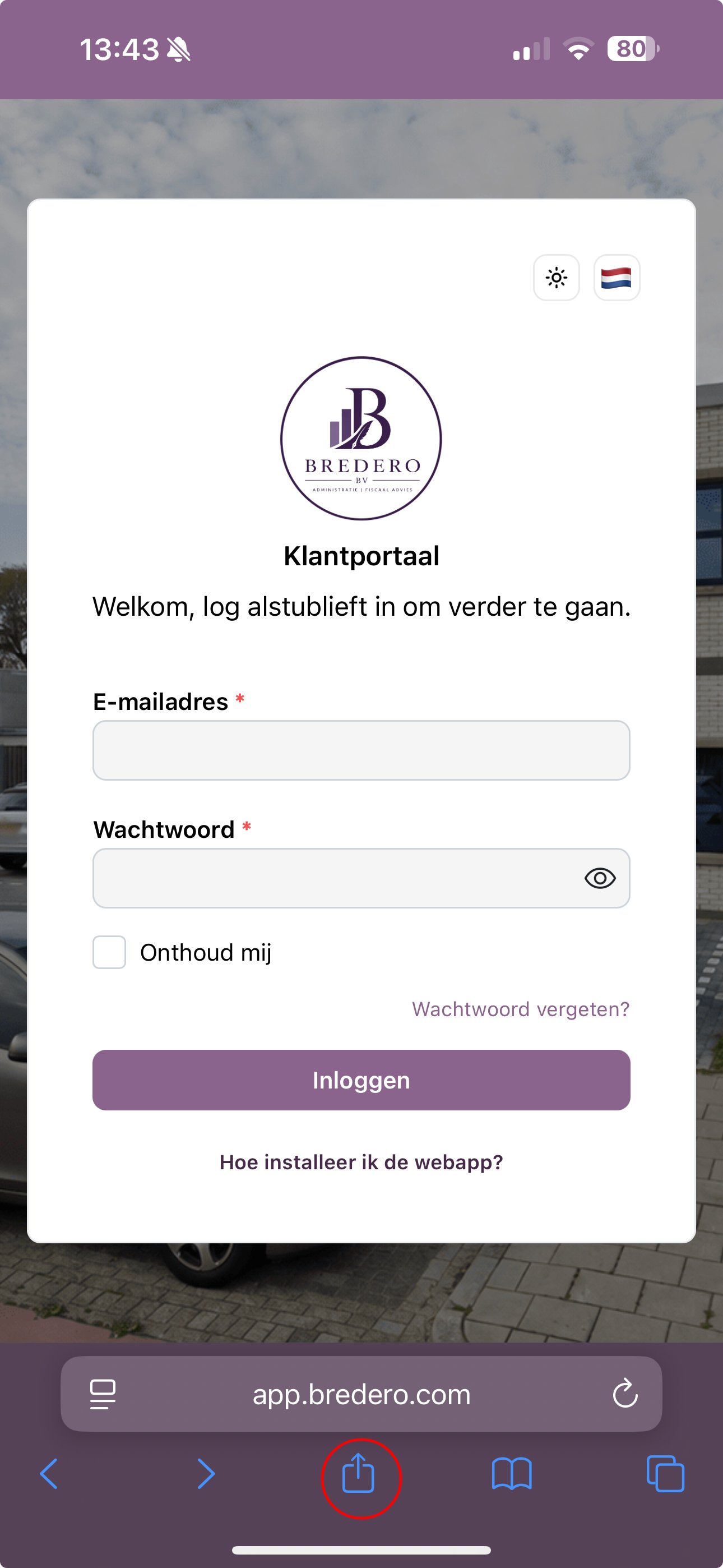 iOS installatie via Safari stap 1